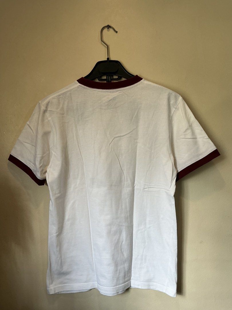 Vans White T-shirt (Category: Babies & Kids Fashion) located in Quezon City. Submitted by shopabilitymnl (Listing ID 1469834533, Image 2). Description: Size: Small - Unisex - No issue.