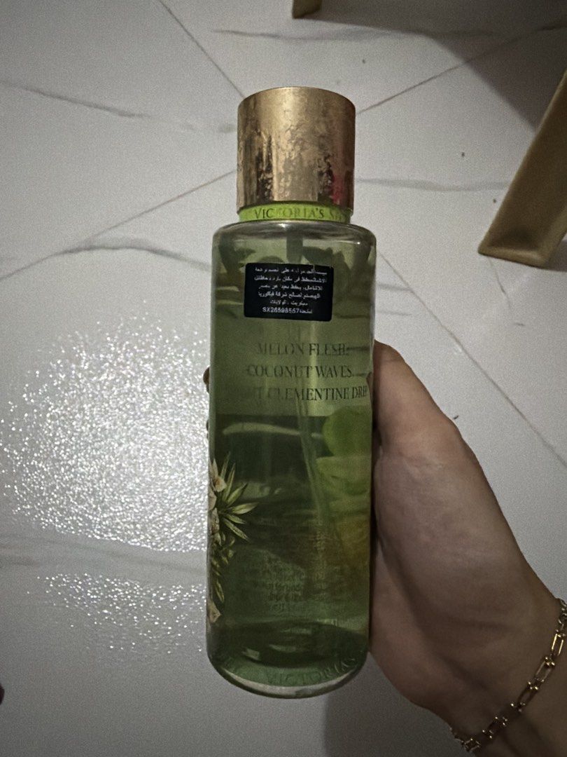 Victoria’s Secret Melon Drench (Category: Fragrance & Deodorants) located in Las Pinas. Submitted by gmonteros (Listing ID 1469884925, Image 2). Description: .