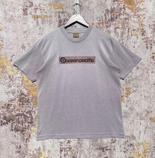 (Category: ) located in . Submitted by thrift.garment (Listing ID 1469852159, Image 1). Description: .