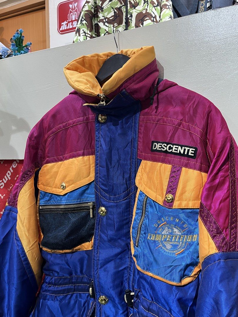 vintage Descente Competition colorblock (Category: Coats, Jackets and Outerwear) located in Lucban. Submitted by rep.rznt (Listing ID 1469919694, Image 2). Description: L on tag Dimes: 25 width, 30 length.