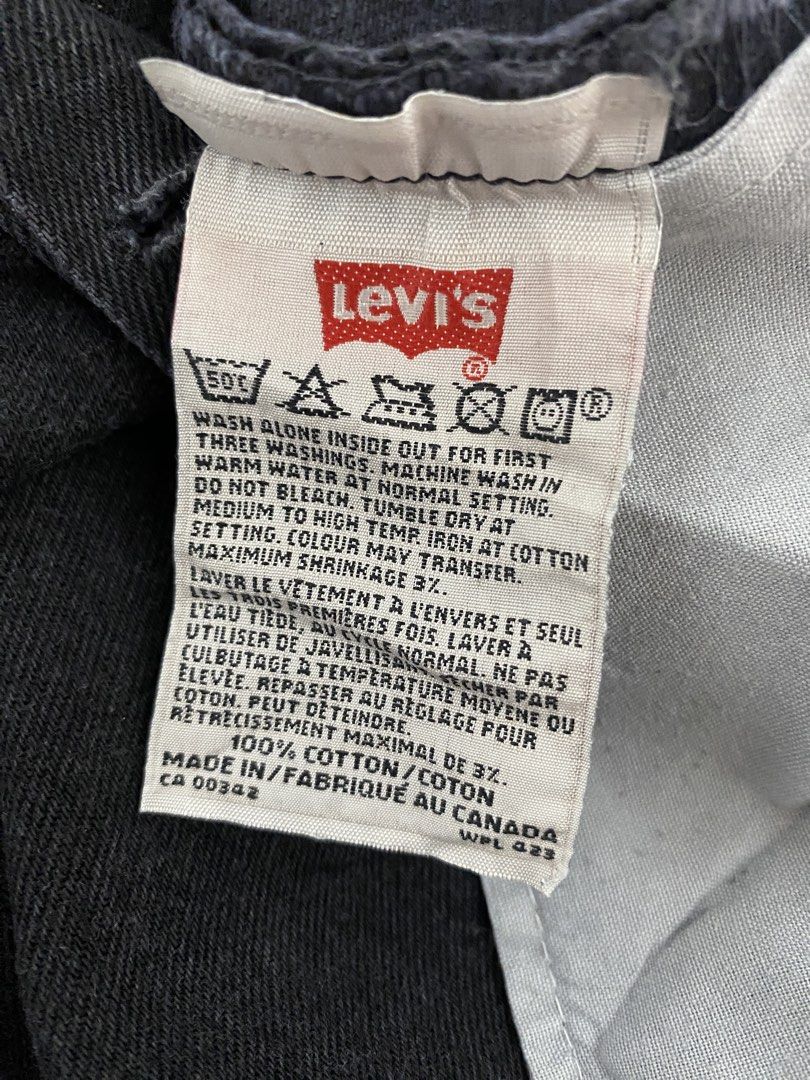 Vintage Levis 501 Button Fly Jeans (Category: Jeans) located in Dumaguete. Submitted by hippiyippe (Listing ID 1469865251, Image 3). Description: Deadstock condition.
