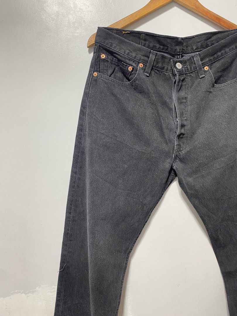 Vintage Levis 501 Button Fly Jeans (Category: Jeans) located in Dumaguete. Submitted by hippiyippe (Listing ID 1469865251, Image 2). Description: Deadstock condition.