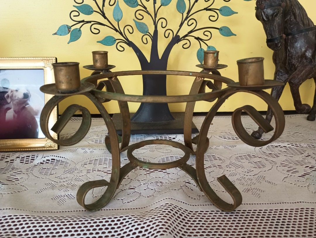 Vintage Metal Candle Ring (Category: Other Home Decor) located in Las Pinas. Submitted by preloved_manila (Listing ID 1469817131, Image 2). Description: Vintage Metal Candle Ring Needs refurbishing.