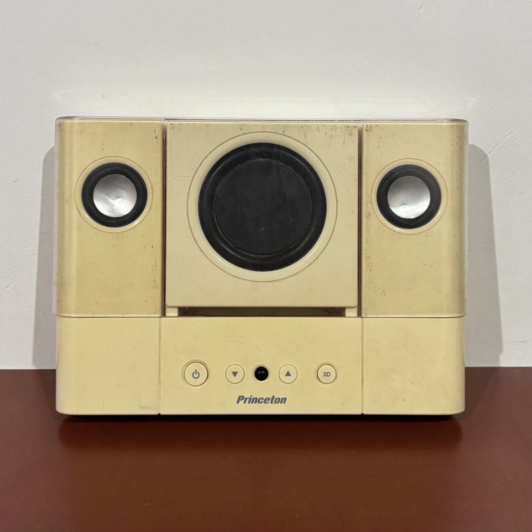 Vintage Multimedia Speaker “Princeton” (untested, as is) (Category: Vintage Collectibles) located in Cavite. Submitted by nanangonlineshop (Listing ID 1469913321, Image 2). Description: 📌 Vintage Multimedia Speaker “Princeton” (untested, as is) 🏷️ P150 ⚠️ POLICY: ❌ NO COD ✅ AS IS, WHERE IS ✅ FIRST PAY BASIS ✅ MINE NOW, PAY NOW ✅ 3-DAYS HOLD ONLY. UNPAID RESERVATIONS ARE VOIDED. 📍 Location: Cavite 👉 WE SHIP NATIONWIDE (LUZON, VISAYAS & MINDANA