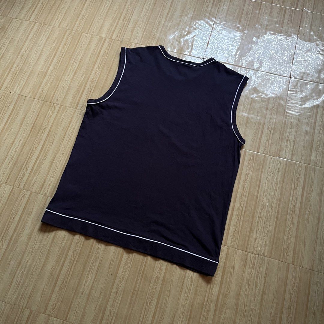 Vintage Nike Tank Top 2005 (Category: Tshirts & Polo Shirts ) located in Hagonoy. Submitted by ianthrift_ph (Listing ID 1469854130, Image 2). Description: complete tags/authentic size xl on tag 21 width,27 length excellent condition color rate 9/10 no issue po.
