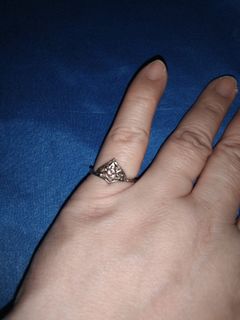(Category: ) located in . Submitted by eidorableshop (Listing ID 1469771703, Image 1). Description: .