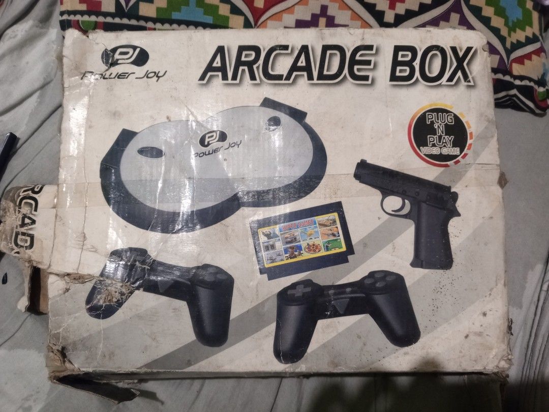 Vintage power joy arcade box (Category: Others) located in Caloocan City. Submitted by purestar.338e85 (Listing ID 1469793475, Image 1). Description: please read carefully Nag power on pero di pa na try i connect sa tv pwede pa tawaran complete set yan sama lahat ng nasa set nya..