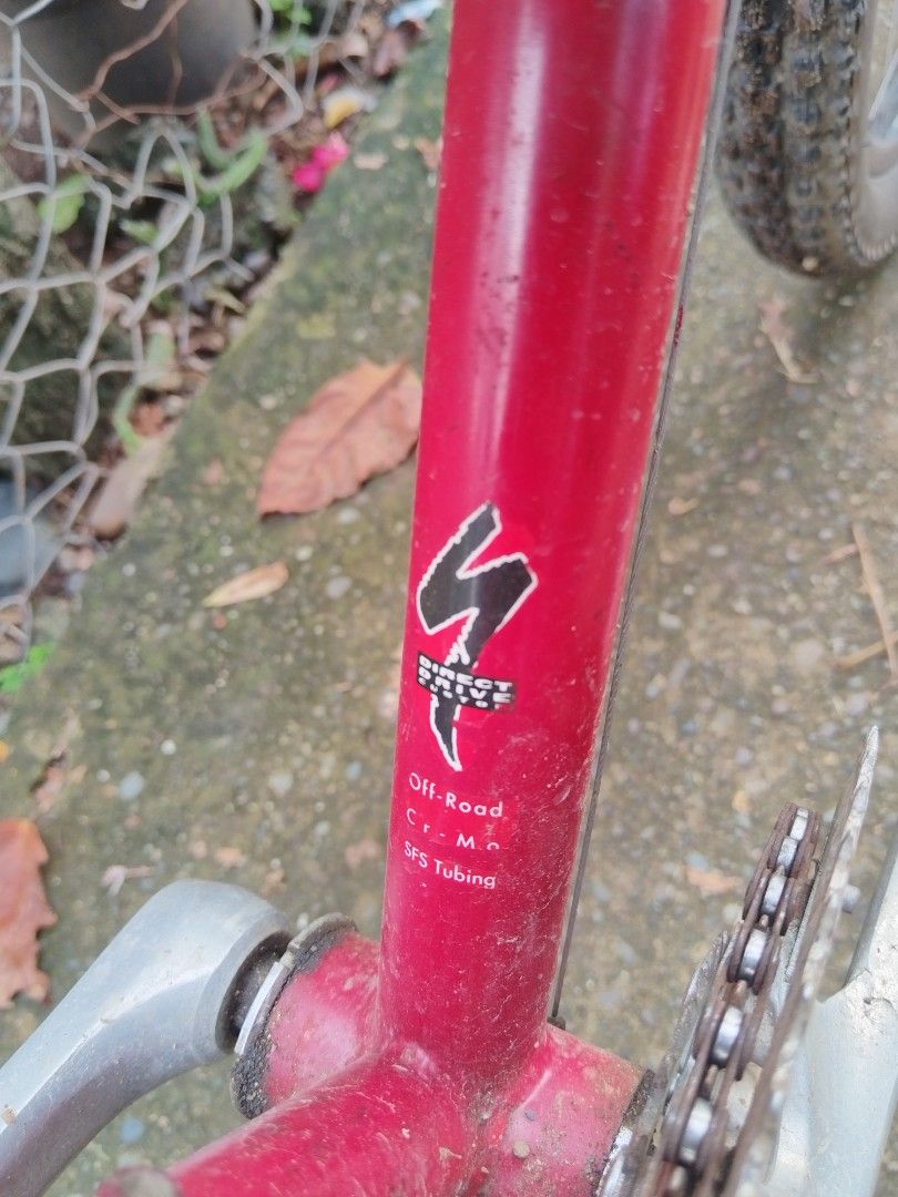 Vintage Specilized Hardrocks fs (Category: Bicycles) located in Manila. Submitted by fiercecrystal-6ede (Listing ID 1469859351, Image 3). Description: for sale specialized hardrock fs needs restoration running condition no stuck parts calamba laguna location can ship via lalamove nearby cities.