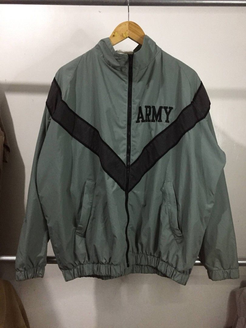 Vintage Us Army IPFU Jacket Collection (Category: Coats, Jackets and Outerwear) located in Balayan. Submitted by _wethrift (Listing ID 1469875736, Image 1). Description: Vintage Us Army IPFU Jacket Collection - size L - XL - dimension 29 x 26 - excellent condition - color rate 9/10 - no flaws MINE - 1500 🏷️ +Shipping fee 📍 BALAYAN, BATANGAS.