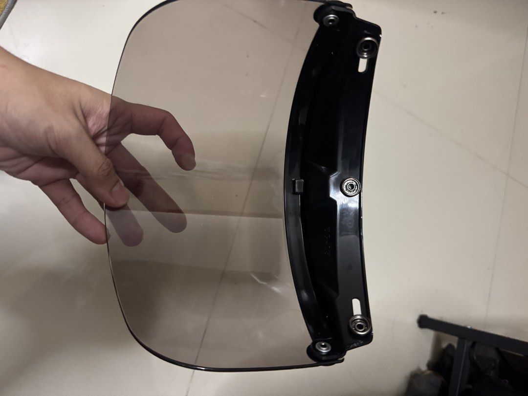 visor (Category: Motorcycle Accessories) located in Singapore. Submitted by aprilas (Listing ID 1469907098, Image 2). Description: new jipang/ classic helmet 3 pin visor light smoke .