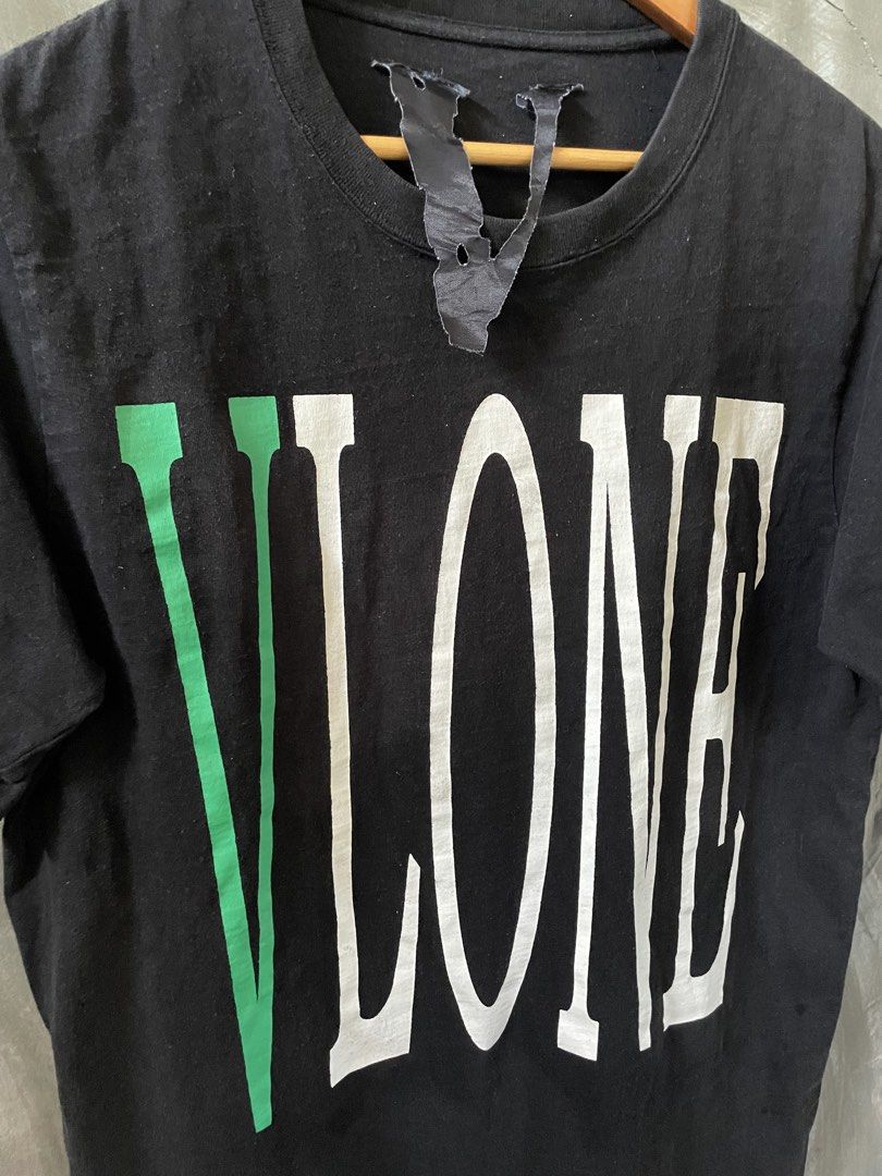 VLONE (Category: Announcements) located in Magsaysay. Submitted by thrifters_thrith67 (Listing ID 1469763646, Image 3). Description: 20/27 Size L.