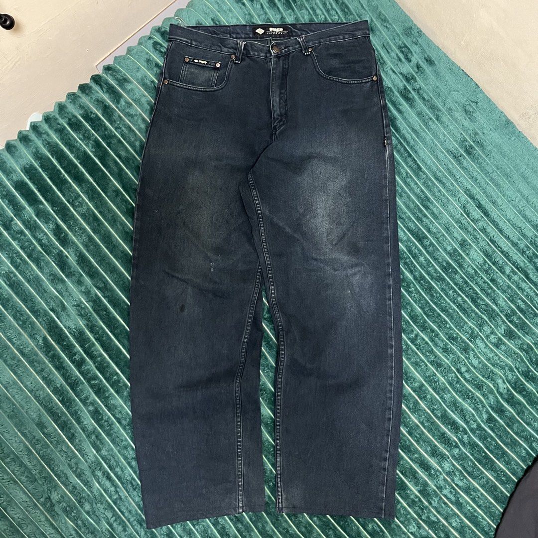 VTG Y2K ENCYE BAGGY PANTS (Category: Jeans) located in Manila. Submitted by thriftkolngeh (Listing ID 1469934914, Image 1). Description: - Brand: Enyce Jeanswear - Size: W34 L34 - Material: 100% Cotton - Color/Wash: Dark wash black denim with natural fading and distressing - Fit: Regular fit, straight leg - Details: Button fly, coin pocket, embroidered back pockets, and small chain attached near back waistband pm sa ibang dets tinamad nko palitan
