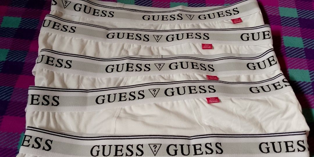 White Brief branded (Category: Activewear) located in Taguig. Submitted by gandah10 (Listing ID 1469938411, Image 2). Description: white Brief po branded po sya size medium large XL my 2x din po Bench at Guess po buy now message me now.