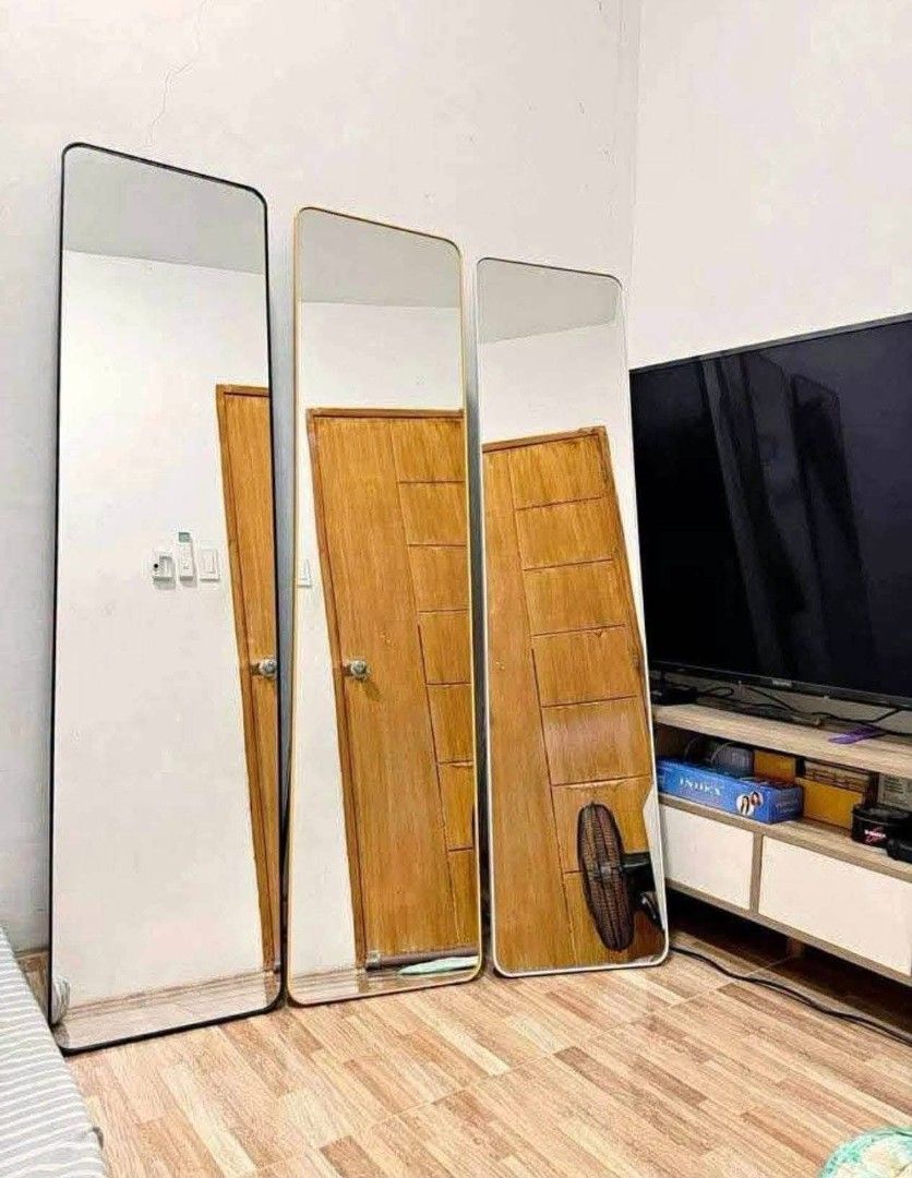 Whole body mirror (Category: Mirrors) located in Caloocan City. Submitted by surplusandbnewshop (Listing ID 1469848928, Image 1). Description: .