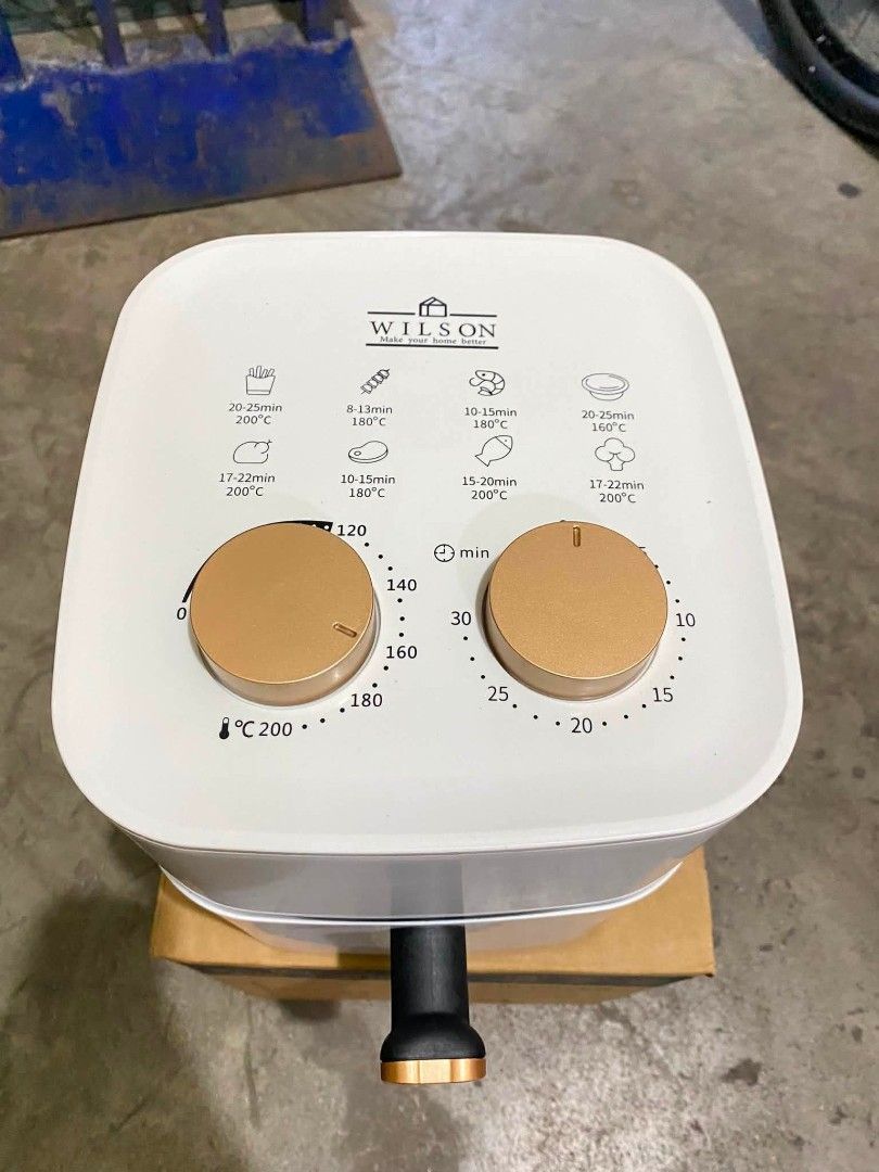 Wilson air fryer 5L (Category: Announcements) located in Manila. Submitted by haideshop (Listing ID 1469811428, Image 3). Description: .