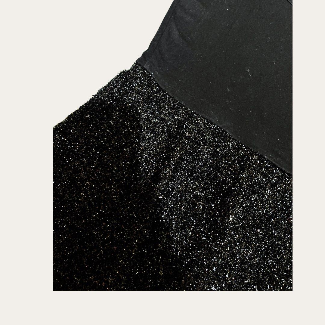 Witch Dress/Costume (Category: Dresses) located in Quezon City. Submitted by mjpnp (Listing ID 1469898949, Image 2). Description: - Set includes: Black spaghetti strap top and sparkly glitter skirt - Perfect for: Halloween costumes and themed parties - Fit: Comfortably fits extra small to small (XS-S) frames - Condition: Good as new, clean, and ready to wear 🖤 Can be a Witch Costume 🖤 For Halloween, Holidays, Themed-photoshoot, occasions.