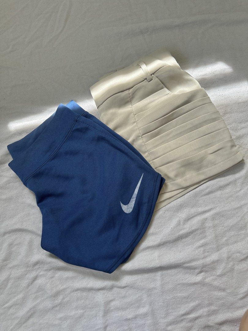 WOMEN SHORT (Category: Shorts) located in Lipa City. Submitted by collbyisidora (Listing ID 1469894442, Image 2). Description: .