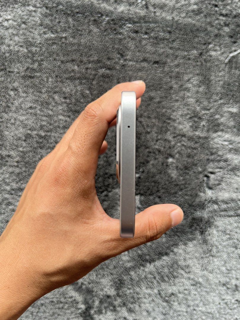 Xiaomi 15t 512gb (Category: Xiaomi) located in Marilao. Submitted by spladooo (Listing ID 1469784162, Image 3). Description: PAKI BASA HANGGANG BABA ‼️ Price: PHP 18,900.00 Quick Specs 📱6.67” AMOLED, 120Hz Display 📱MediaTek Dimensity 8400-Ultra 📱12GB Ram 📱512GB Storage 📱50MP Wide Cam / Periscope Telephoto 📱12MP Ultra Wide Cam 📱32MP Selfie Camera 📱5500 mAh Battery 📱67W Fast Charging 📱IP68 Water & Dust Resistant ✅WITH RECEIPT ✅95% Battery