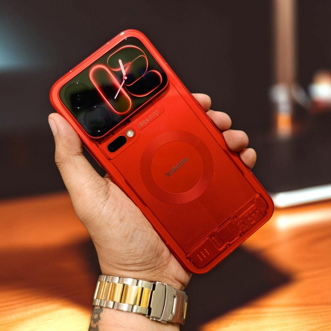 Xiaomi 18 Pro Max 1TB Limited Transparent (Category: Xiaomi) located in Manila. Submitted by julianjuleschico (Listing ID 1469775764, Image 2). Description: XIAOMI 18 PRO MAX RED TRANSPARENT 2026 Model - Flagship 1TB storage / 16gb RAM Snapdragon 8 Elite Extreme Gen 6 (5.0ghz) 8,500mah battery 200mp Leica camera setup China rom - Google Playstore installed already Php 107,500 Open for swapping.