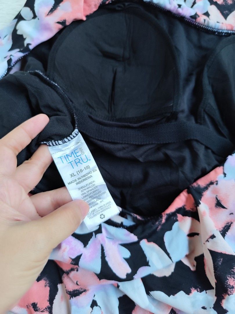 (XL) Time & Tru Plus Size Swimsuit (Category: Bikinis & Swimsuits) located in Paranaque City. Submitted by tanz2014 (Listing ID 1469783395, Image 3). Description: 🥀𝐏𝐋𝐔𝐒 𝐒𝐈𝐙𝐄 𝐒𝐖𝐈𝐌𝐖𝐄𝐀𝐑🥀 🌻Like New🌻 🌼Brand: TIME & TRU ➡️Built in Pad 🌸Size: XL 💸Mine: P350 🔺All Items are PRELOVED in good condition. 🔺Please do manage your expectations. 🔺WASH before USE‼️ 🔺BUY at your own RISK‼️ ❌NO RETURN, NO EXCHANGE POLICY❌ 🚫BOGUS BUYER/JOY