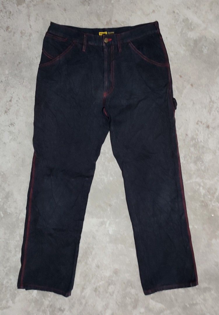 XLarge Black Denim Washed Carpenter Pants (Category: Jeans) located in Solano. Submitted by johnpaulsanmiguel (Listing ID 1469900852, Image 2). Description: Size 34 Waist 34-35 Length 40 Good excellent No issues need slightly wash lang nakuha sa bale 9.8/10 Authentic.