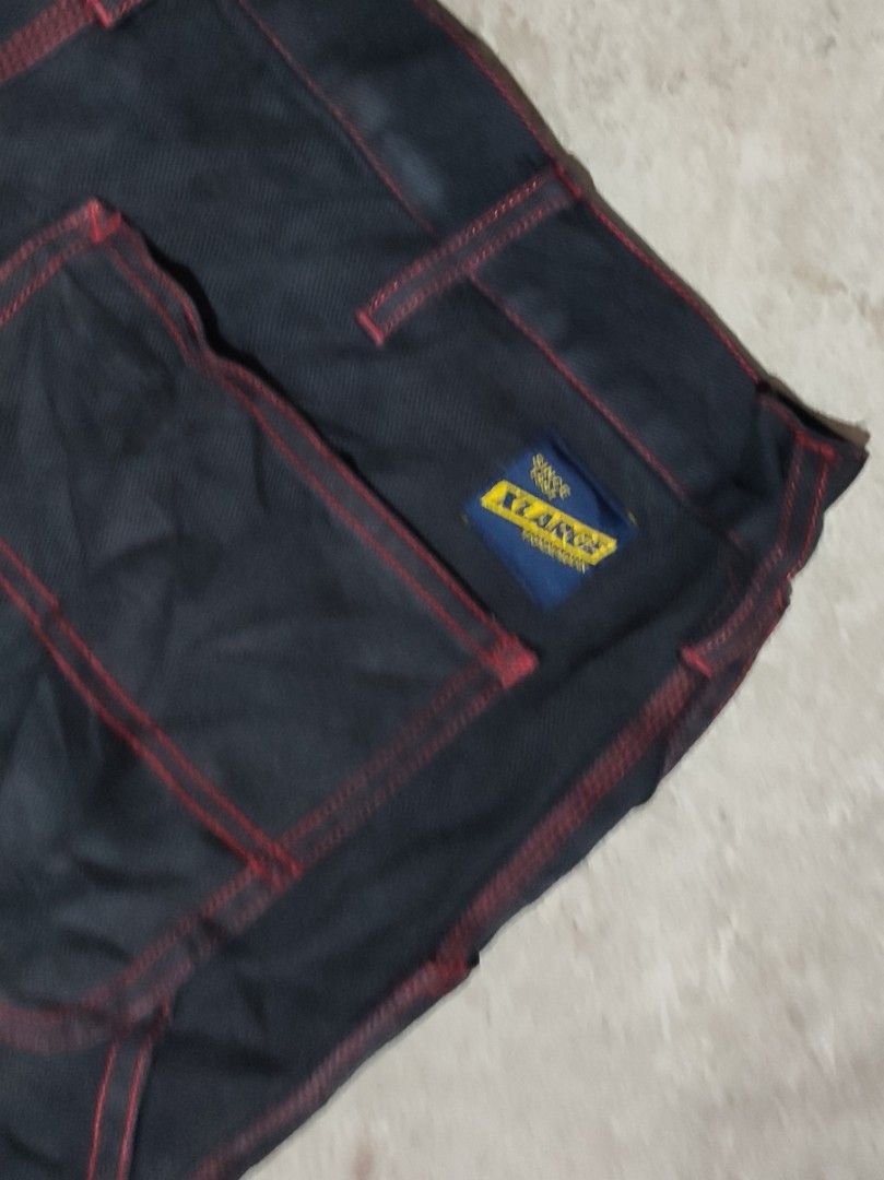 XLarge Black Denim Washed Carpenter Pants (Category: Jeans) located in Solano. Submitted by johnpaulsanmiguel (Listing ID 1469900852, Image 3). Description: Size 34 Waist 34-35 Length 40 Good excellent No issues need slightly wash lang nakuha sa bale 9.8/10 Authentic.