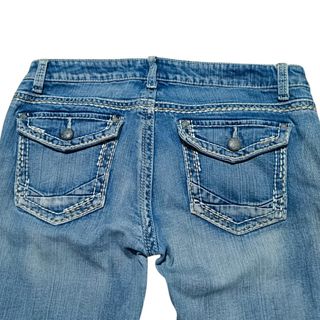 (Category: ) located in . Submitted by zoesmithshop (Listing ID 1469818146, Image 1). Description: .