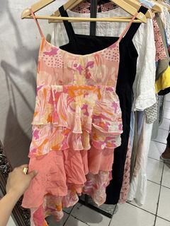 (Category: ) located in . Submitted by leans_closet (Listing ID 1469869022, Image 1). Description: .