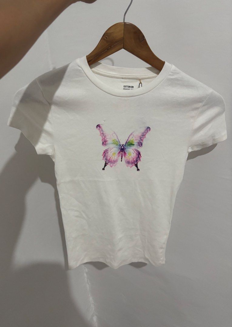 Y2k tops (Category: Shirts) located in Tayabas. Submitted by declutterwithmeee29 (Listing ID 1469856963, Image 2). Description: 100 each 💰.