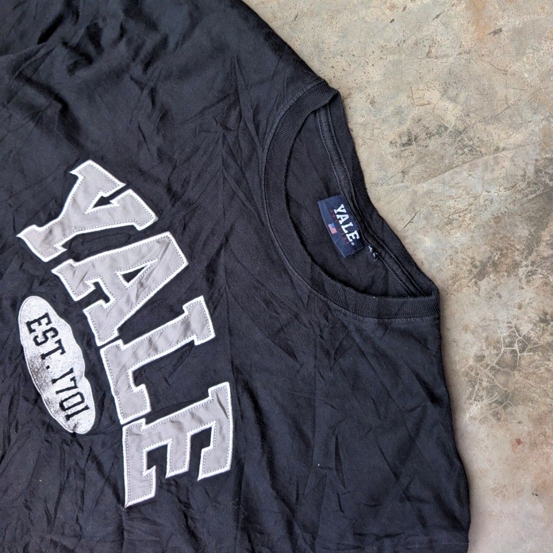 YALE embroidered shirt (Category: Tshirts & Polo Shirts ) located in Ozamiz City. Submitted by drithrft (Listing ID 1469896879, Image 3). Description: Dimensions (inches) Width - 22 Length - 26 Condition - 10/10 Issue - none.