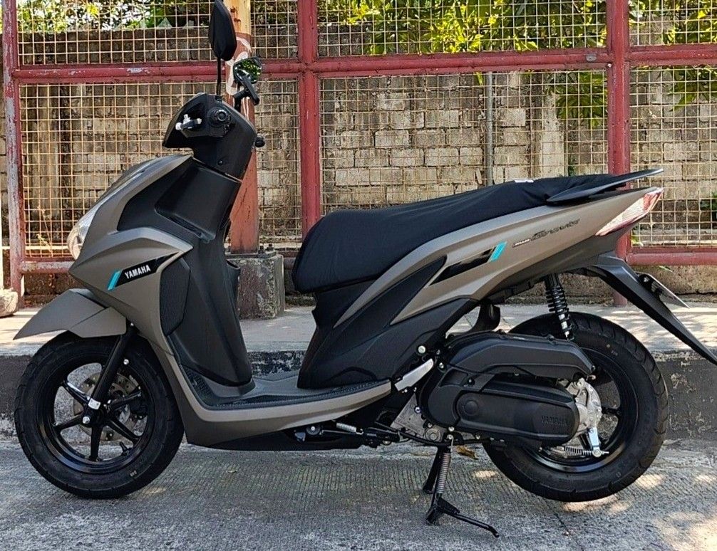 Yamaha Mio Gravis LTK125 Scooter (Category: Motorbikes for Sale) located in Manila. Submitted by happyearth_17e07f (Listing ID 1469845384, Image 3). Description: For sale Yamaha mio gravis v2 2026 ... 1st owner 1.5km mileage only break in period good as new 1st owner pick up Pasig manggahan.