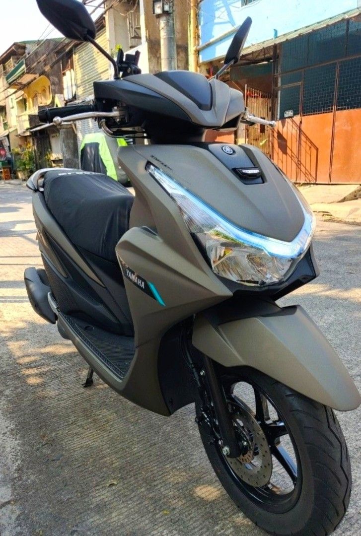 Yamaha Mio Gravis LTK125 Scooter (Category: Motorbikes for Sale) located in Manila. Submitted by happyearth_17e07f (Listing ID 1469845384, Image 2). Description: For sale Yamaha mio gravis v2 2026 ... 1st owner 1.5km mileage only break in period good as new 1st owner pick up Pasig manggahan.