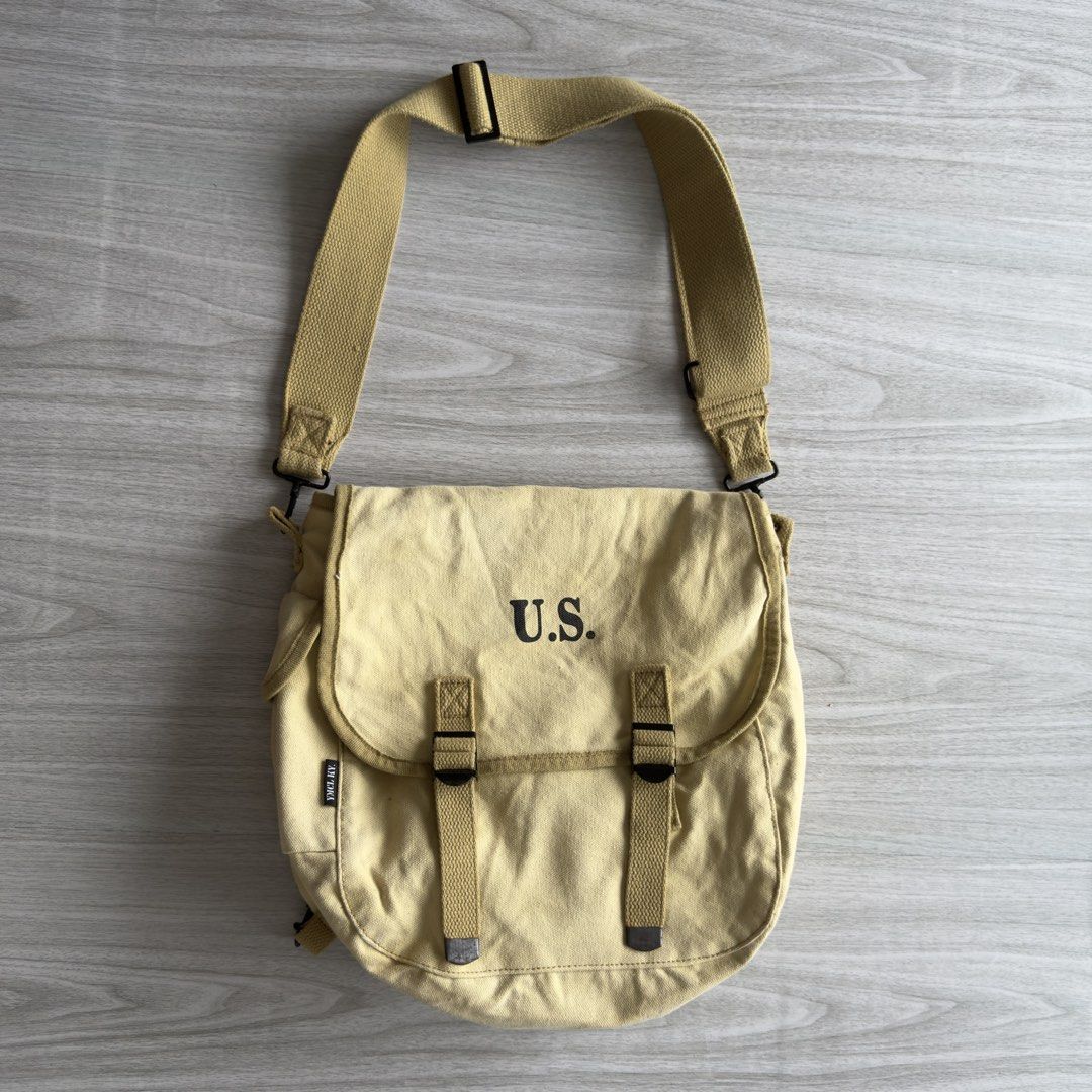 Yamamoto Co. Ltd. US Type 1936 Musette Bag (Category: Sling Bags) located in Zamboanga. Submitted by timelytreasuresthrift (Listing ID 1469800768, Image 3). Description: Yamamoto Co. Ltd. US Type 1936 Musette Bag Very Good Condition Php 2,000 + sf.