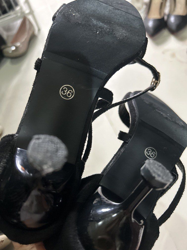 Youyia sandals suade size 36 (Category: Flats & Sandals) located in Cavite. Submitted by cecitrifthshop (Listing ID 1469780491, Image 2). Description: black strappy high-heeled sandals with an open-toe and ankle-strap design.black suade size 36 .