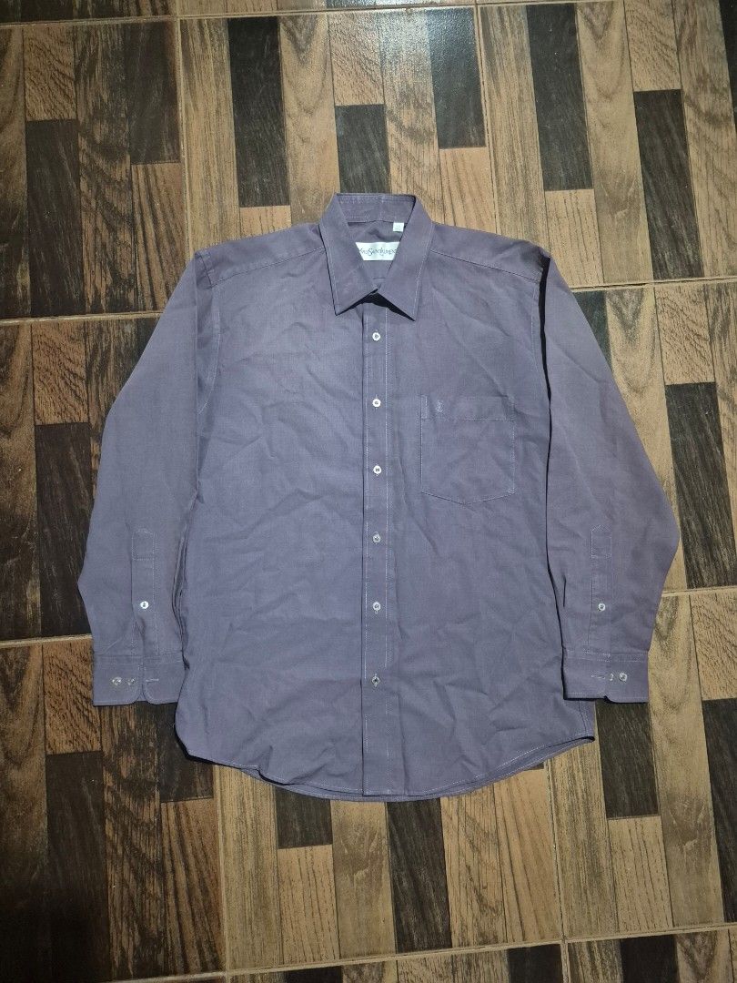 YSL LS (Category: Luxury Apparel) located in Tacloban City. Submitted by pascore (Listing ID 1469936685, Image 1). Description: L28W20.