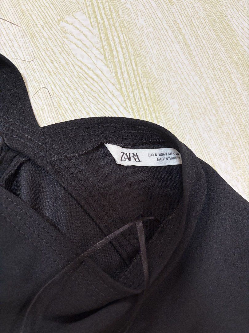 ZARA Black Long Dress Size S (Category: Dresses) located in Quezon City. Submitted by marifavo (Listing ID 1469824723, Image 2). Description: - Brand: ZARA - Size: Small - Origin: Made in Turkey - Color: Classic Black - Style: Sleeveless maxi dress with a clean neckline - Fit: Stretchy, beautiful drape, full length - Condition: Worn once, freshly washed, and ready to ship - Perfect versatile staple for any wardrobe.