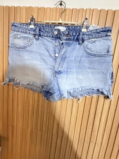 (Category: ) located in . Submitted by ziagabrielle (Listing ID 1469847981, Image 1). Description: .
