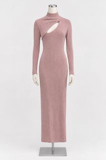 (Category: ) located in . Submitted by zellethrifts (Listing ID 1469846138, Image 1). Description: .