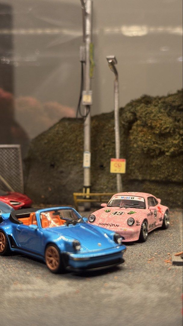 1/64 Truescale Diecast (Category: Vehicle & Diecast Models) located in Manila. Submitted by bchampagnepapii (Listing ID 1470075001, Image 3). Description: RM all (doors opening) aventador lbwk - 1700 Microturbo mazda miata - 900 minigt - camel land rover RM porsche 911 singer (opening trunk) - 900 Pink porsche 911 hoonigan (opening trunk) - 900 All of the cars on the last pic are for sale just send me a msg if you’re interested .