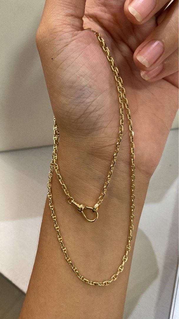 18K HK Mariner Gucci Chain 50cm (Category: Necklaces) located in Las Pinas. Submitted by biatster (Listing ID 1469984196, Image 1). Description: Double lock, clasp type. From HK fair .