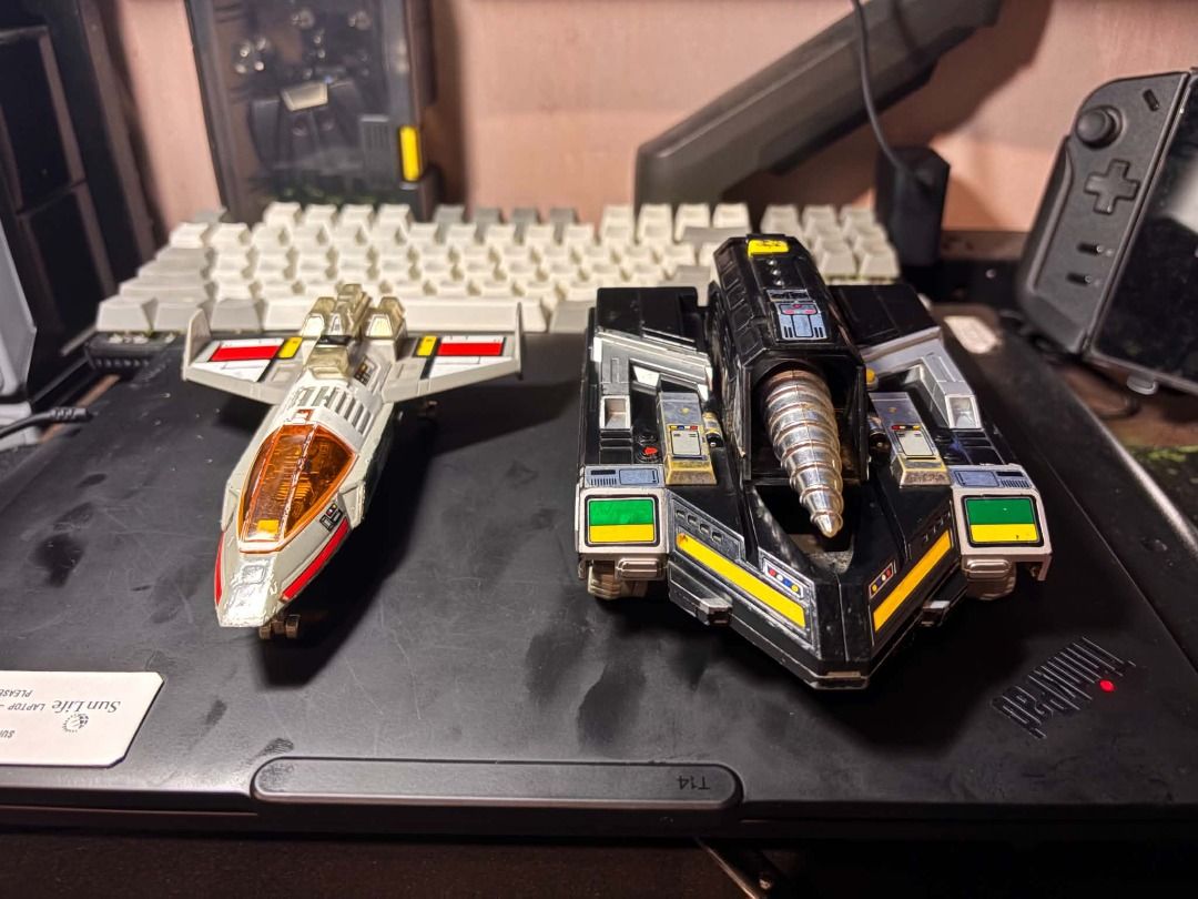 1984 Vintage Bandai Shaider (Category: Action & Battle Toys) located in Taguig. Submitted by livehorse.8cf1df (Listing ID 1469948958, Image 3). Description: *DX Popinica PC-47 Super Dimension Tank Shian - 10k *(Super Dimensional Combat Mother Ship Vabilos Pladera ) - 6K *Character Egg Space Sheriff Series Shyder (Laser Blade) Mini Figure - 3 figures - 1.5k get all 16k.