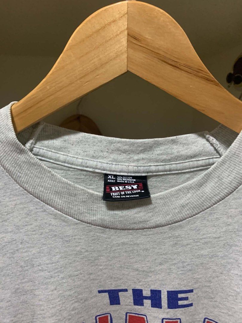 1995 Random Rivalry Sports tee (Category: Tshirts & Polo Shirts ) located in Davao. Submitted by bygone.threads (Listing ID 1470110477, Image 3). Description: 23x30 FOTL Best - singles minimal yellowing stains (removable) ₱500 FREE SHIPPING.