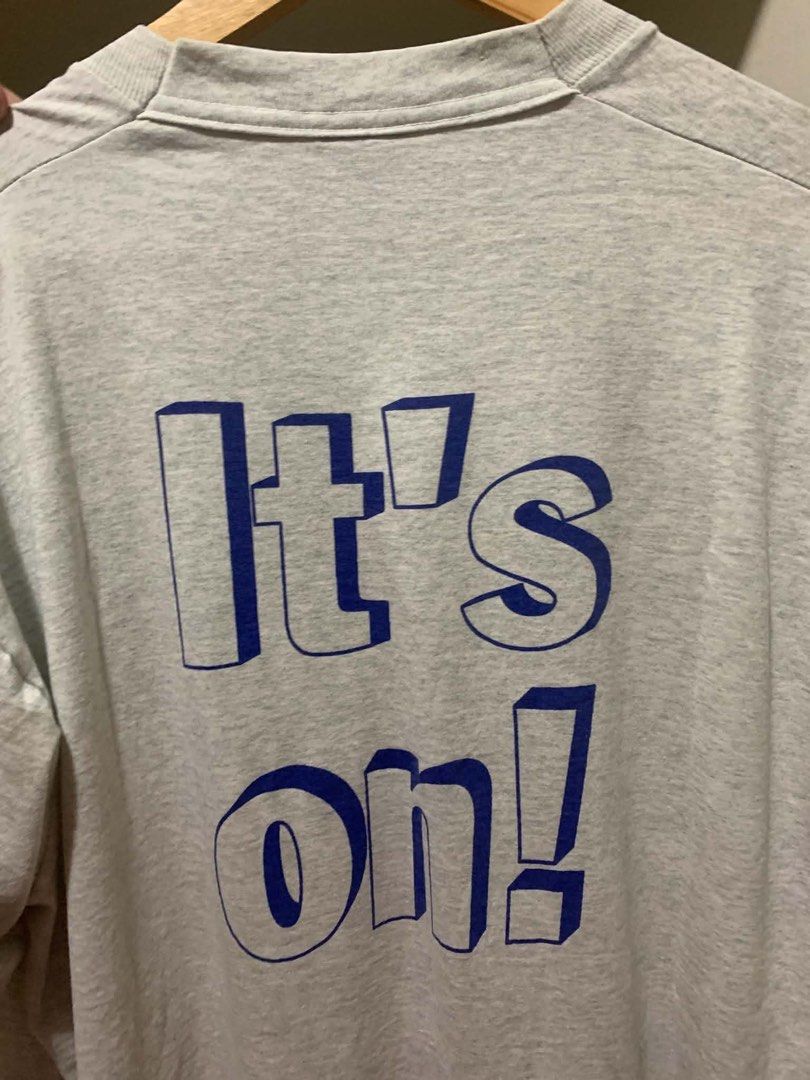 1995 Random Rivalry Sports tee (Category: Tshirts & Polo Shirts ) located in Davao. Submitted by bygone.threads (Listing ID 1470110477, Image 2). Description: 23x30 FOTL Best - singles minimal yellowing stains (removable) ₱500 FREE SHIPPING.