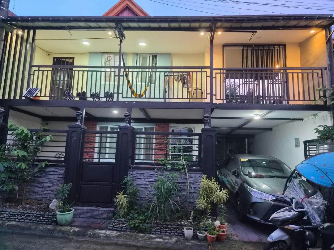 2-Storey House with Garage and Balcony (Category: House & Lot) located in Marilao. Submitted by jacklyn2019 (Listing ID 1470038811, Image 1). Description: RUSH FOR SALE HOUSE AND LOT LOCATED AT MARILAO GRAND VILLAS LOMA DE GATO MARILAO BULACAN 81SQM TOTAL LOT AREA ✅2 STOREY HOUSE ✅2 COMFORT ROOMS ✅3 BEDROOMS ✅WITH BALCONY ✅WITH CAR PARK ✅WITH SPACE FOR LAUNDRY AREA ✅WITH KITCHEN CABINETS ✅FULLY FURNISH NOTE: EXCLUDED ❎massage chair ❎sofa set ❎tv 