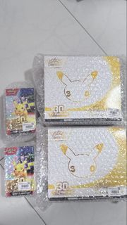 30th Celebration PC Elite Trainer Box, Toys & Collectibles, Trading ...