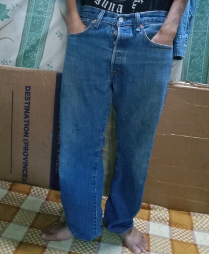 501 LEVIS BOTTON FLY 32:30 (Category: Jeans) located in Maramag. Submitted by newlifeo7angel (Listing ID 1470125837, Image 2). Description: .