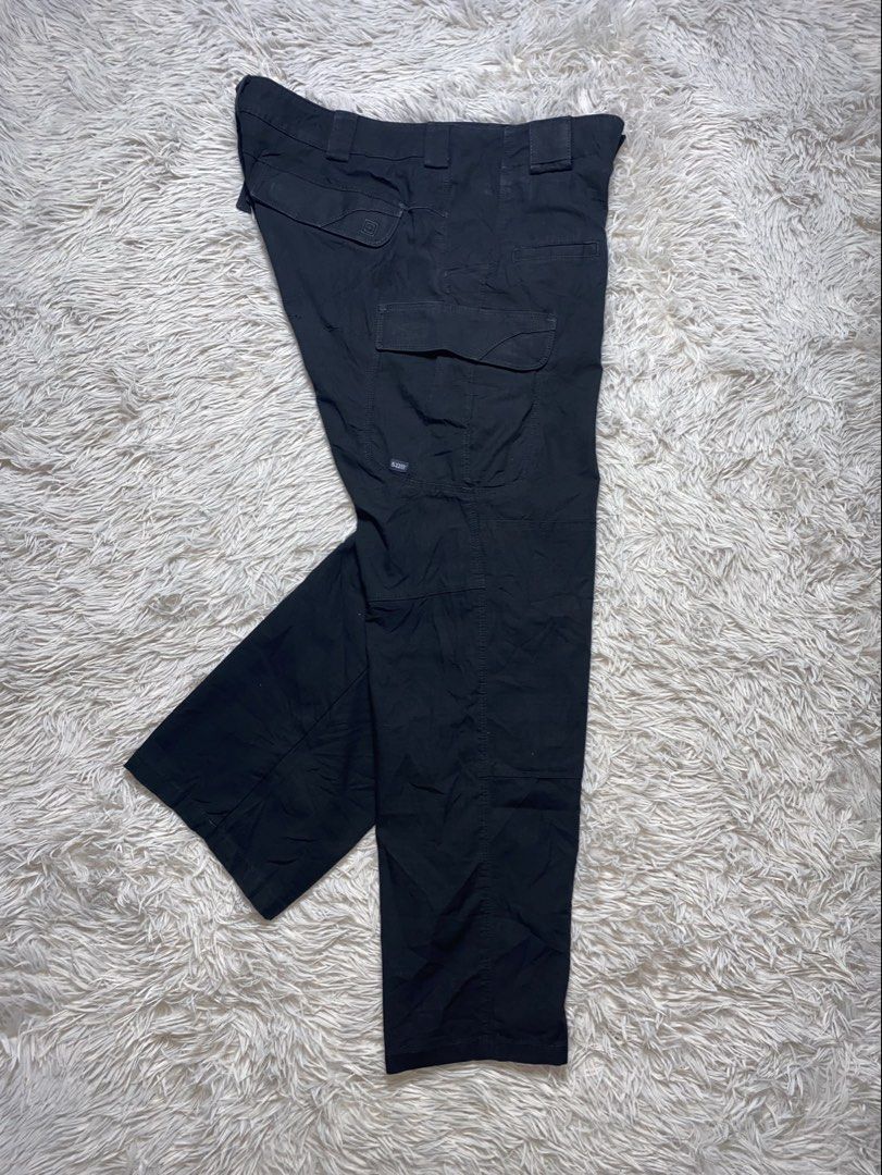 5.11 Tactical Men's Stryke Pants (Category: Chinos) located in Sibulan. Submitted by hunt_mafia (Listing ID 1470051515, Image 3). Description: 5.11 Tactical Men’s Stryke Pants Size 33-36 Width 21 Length 39 Hem 9 Excellent condition Free vouch for safe transaction Unli video call with item Price: 1574 Loc: Negros Oriental.