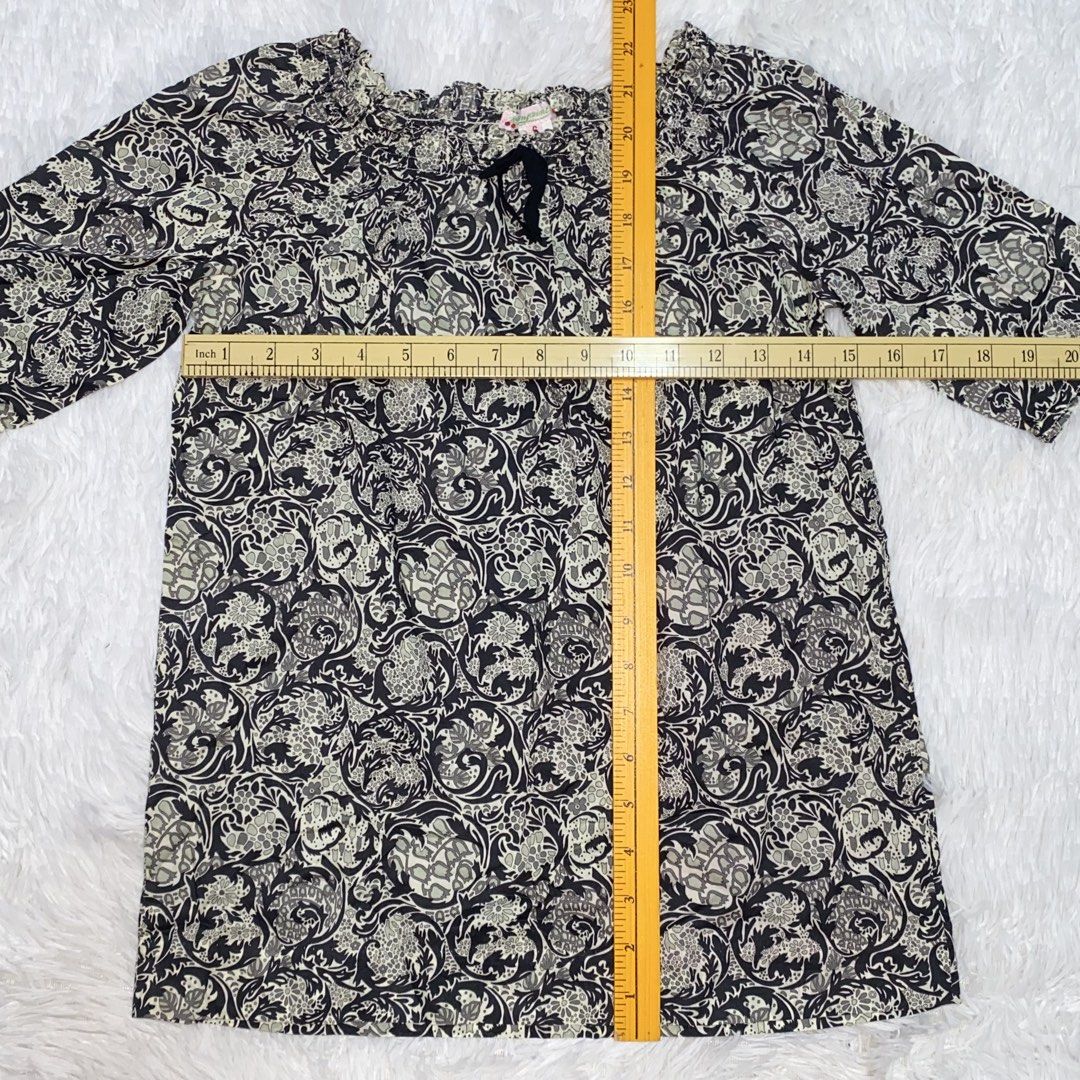 6 Years Old Bonpoint Dress (Category: Babies & Kids Fashion) located in Bulacan. Submitted by jexmd (Listing ID 1470029977, Image 3). Description: .