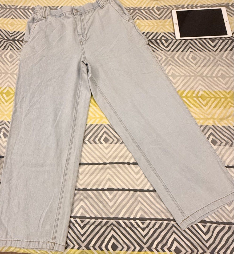 8seconds Light Blue Denim Pants Size L (Category: Jeans) located in Quezon City. Submitted by imcandycloset (Listing ID 1470126992, Image 2). Description: - Brand: 8seconds - Size: L - Color/Wash: Light blue denim - Fit: Relaxed wide leg with an easy elastic waistband - Features: Functional back pockets and utility loop.