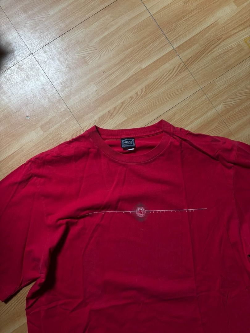 90s versace medusa logo (Category: Tshirts & Polo Shirts ) located in Meycauayan. Submitted by _trip2thrift.bul (Listing ID 1469983914, Image 1). Description: 23x29 flawless single neck.
